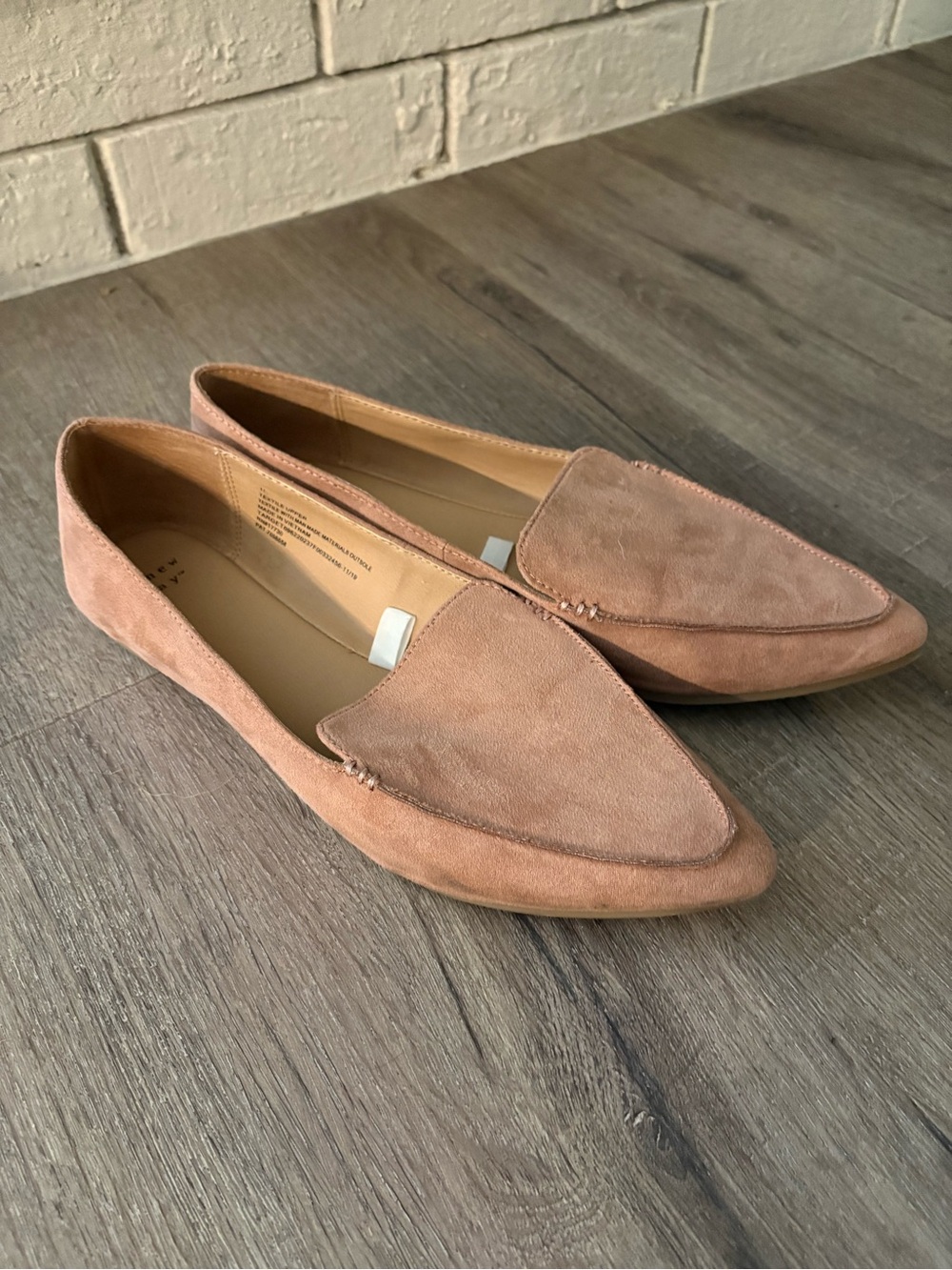 Women's Suede Pointed-Toe Loafers in Blush